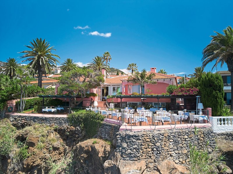 Inn & Art Hotel 3