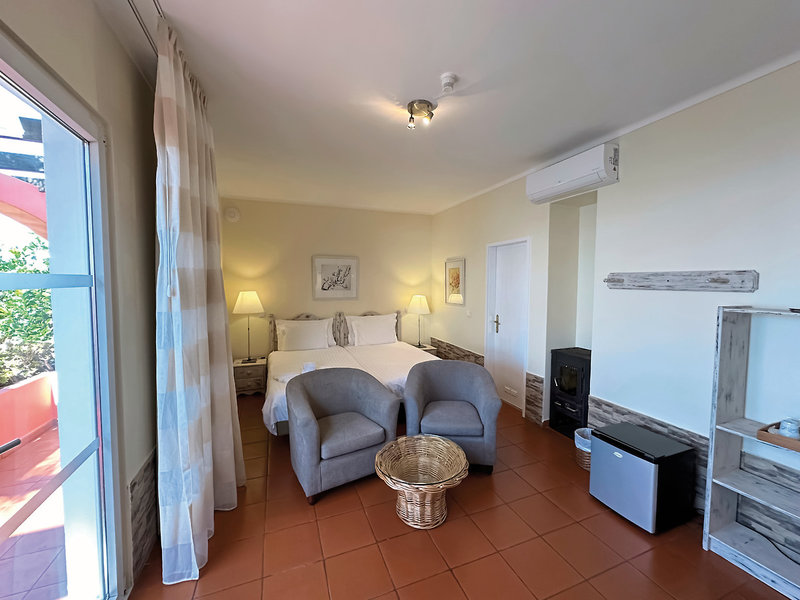 Inn & Art Hotel 5
