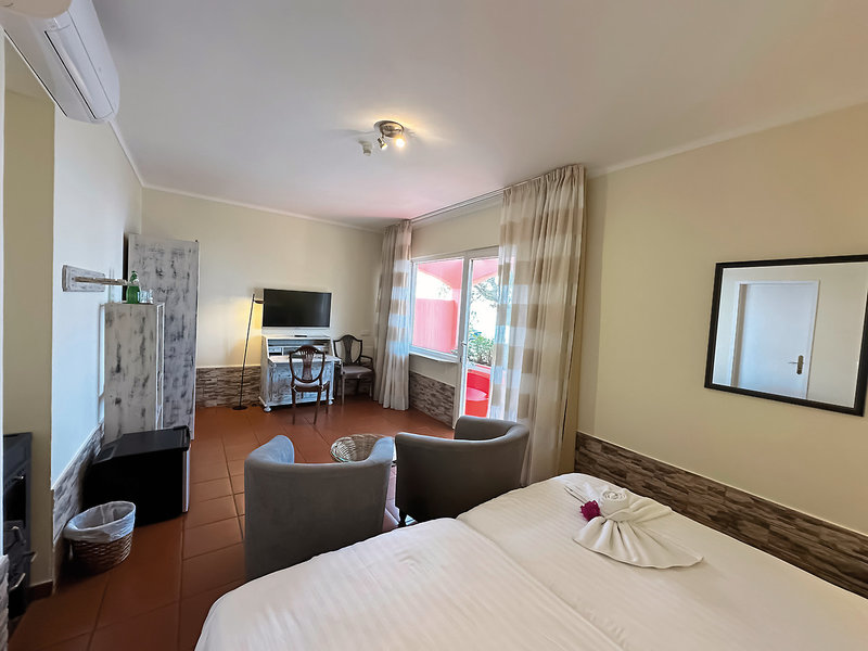 Inn & Art Hotel 8
