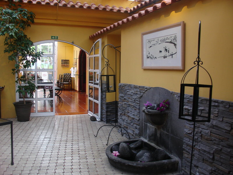 Inn & Art Hotel 13