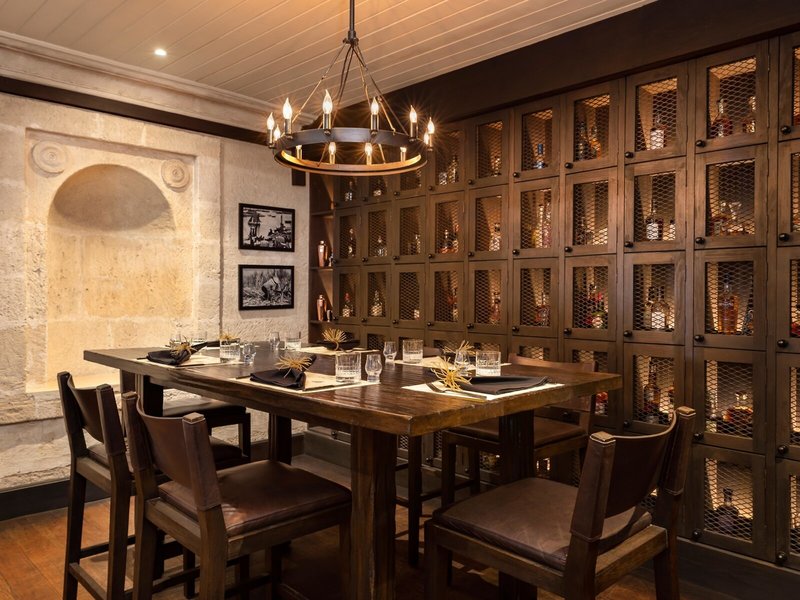 Colony Club by Elegant Hotels 5