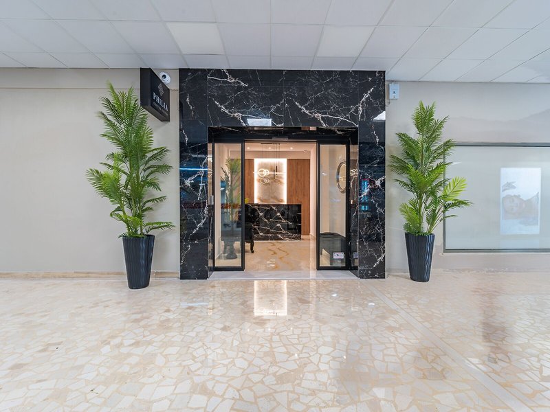 Philia Center Suites 1