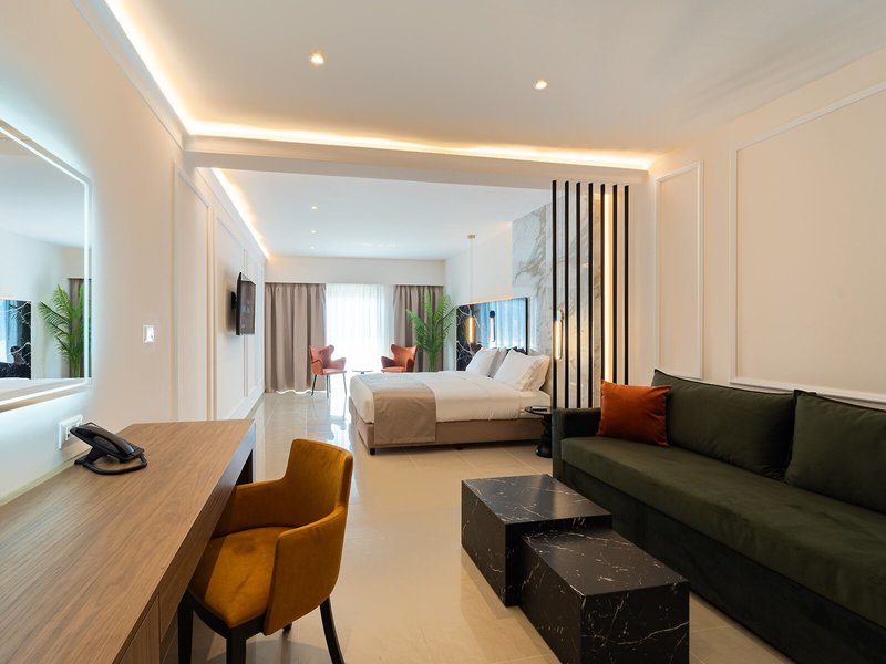 Philia Center Suites 7