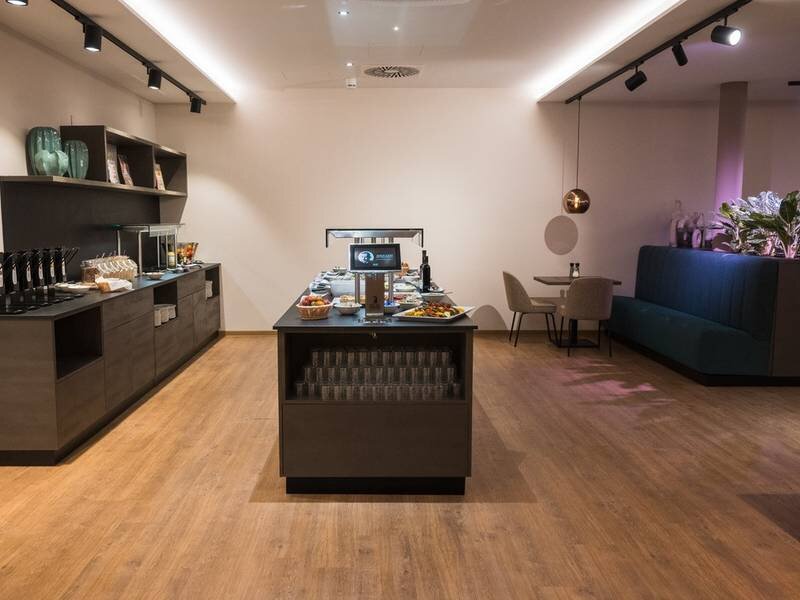 Dion Hotel Wattens 10