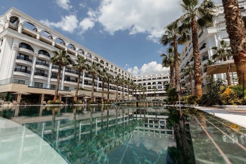 FAFA Aqua Palace Resort & Spa 1