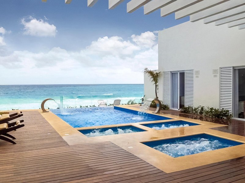 Oleo Cancun Playa 16