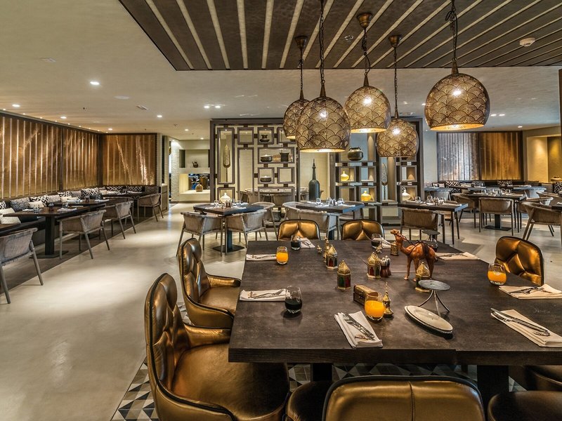 Radisson Blu Dubai Deira Creek 27