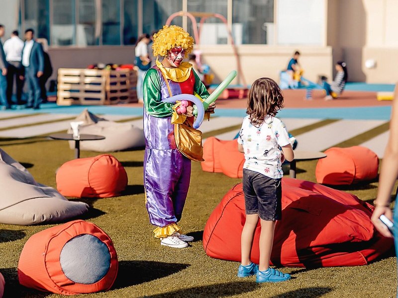 Radisson Blu Dubai Deira Creek 41