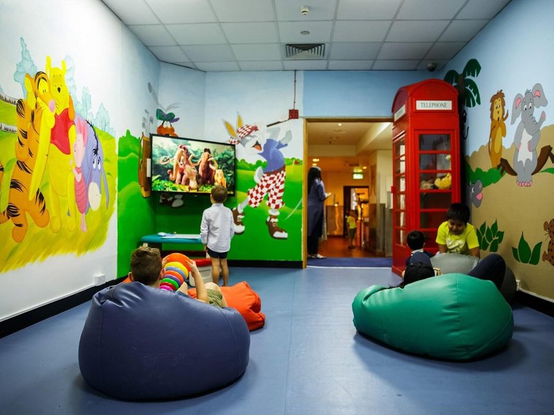 Radisson Blu Dubai Deira Creek 43