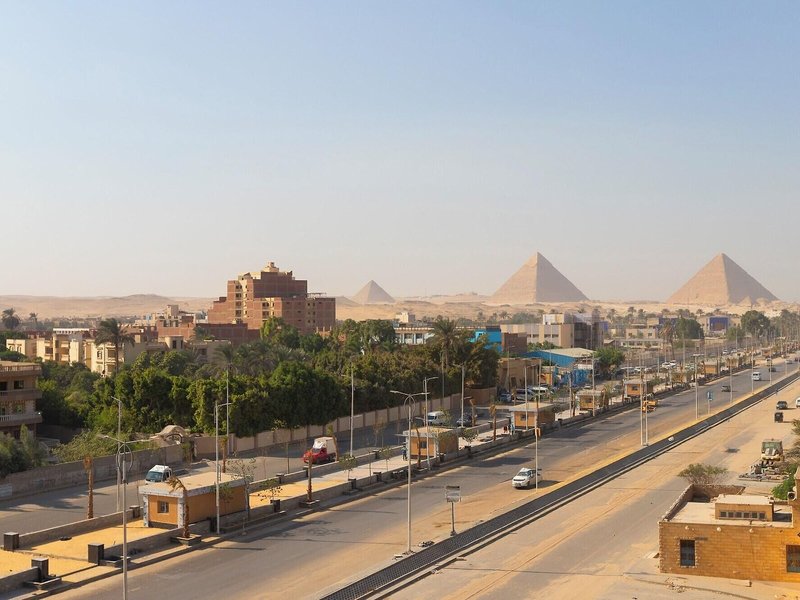 Mazar Pyramids Hotel 4 - Exterior