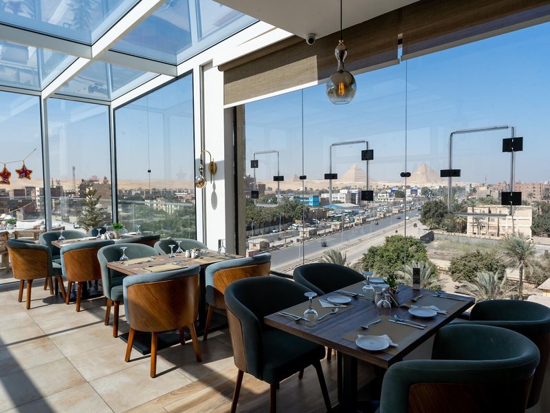 Mazar Pyramids Hotel 32 - Restaurant