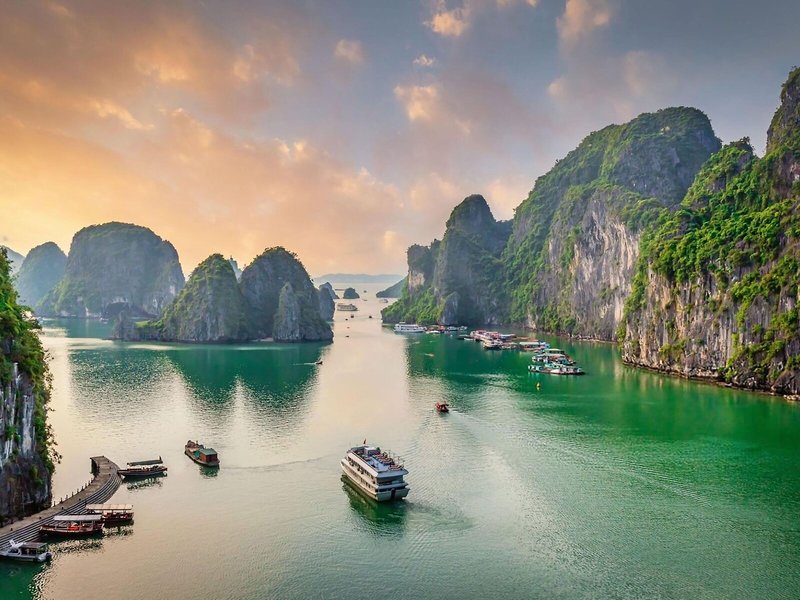 Intercontinental Halong Bay Resort 9