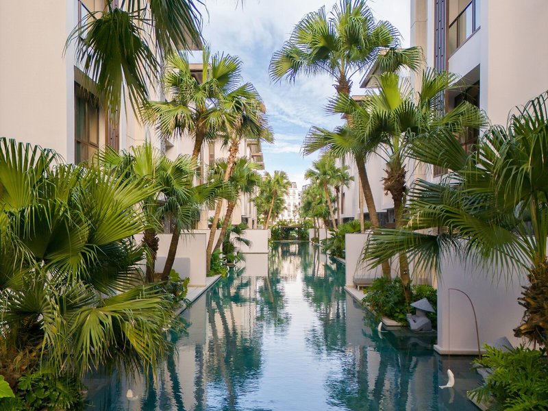 Intercontinental Halong Bay Resort 18