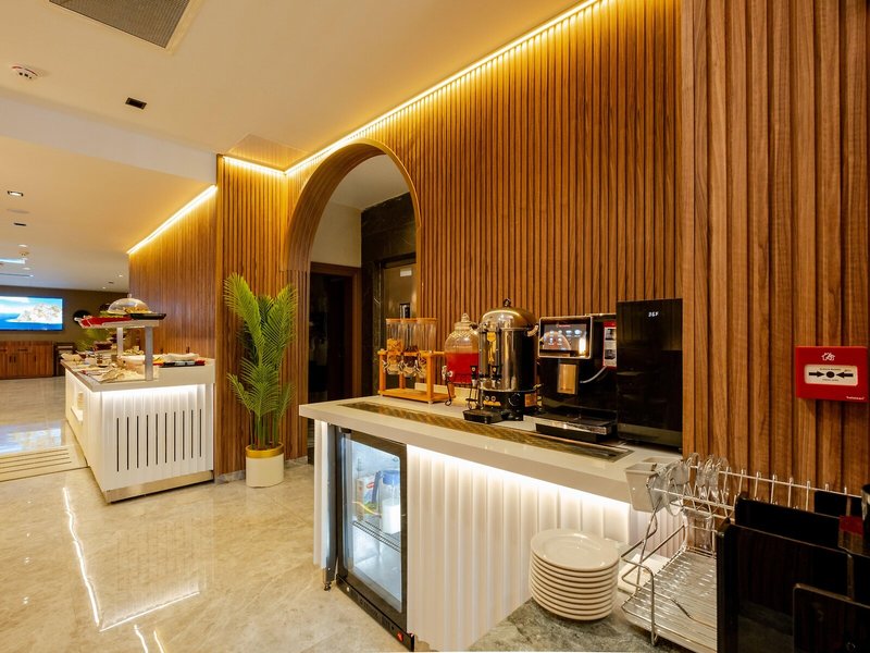 Garner Hotel Istanbul Airport Arnavutkoy 13