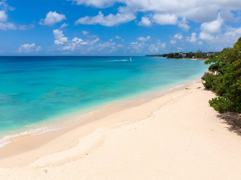 Crystal Cove by Elegant Hotels 12