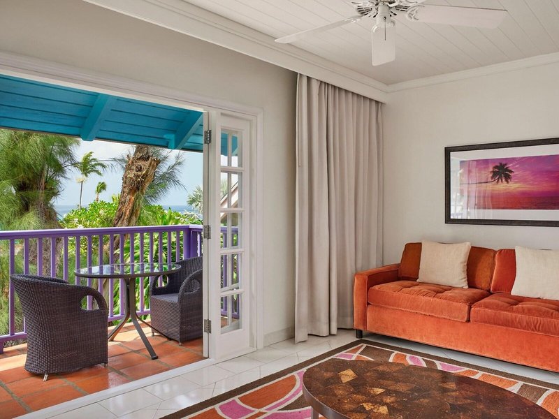 Crystal Cove by Elegant Hotels 39