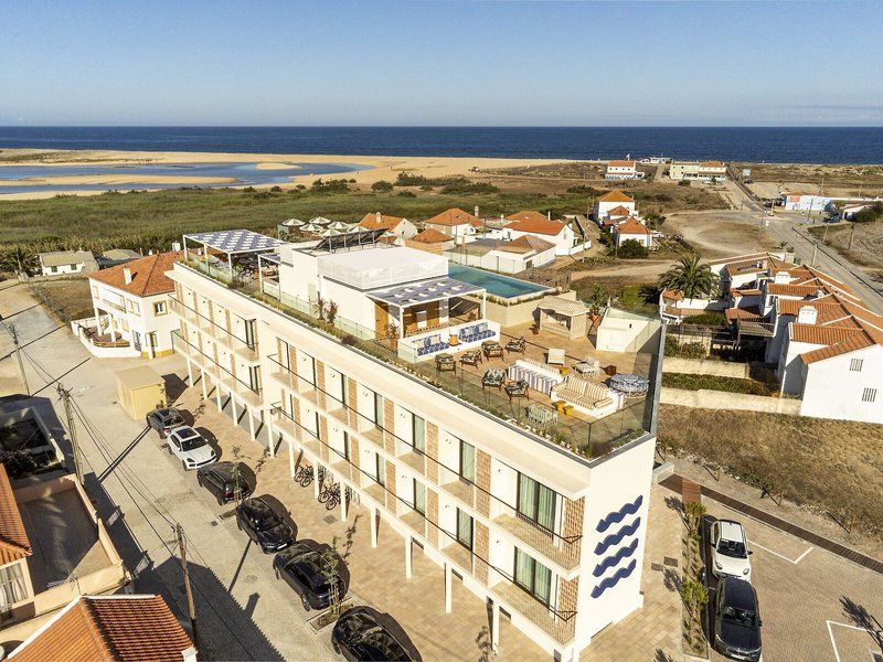 Amarello Hotel Praia Santo Andre, Tapestry Collection Hilton