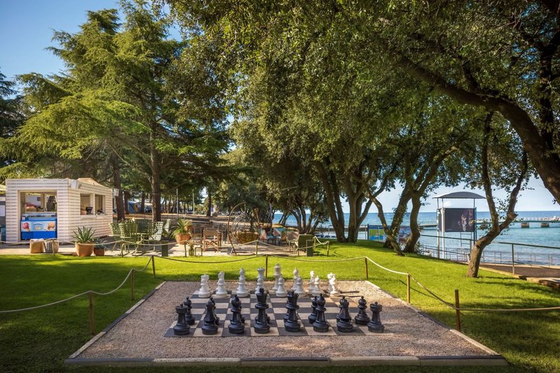 Koversada Covered Naturist Mobile Homes 9