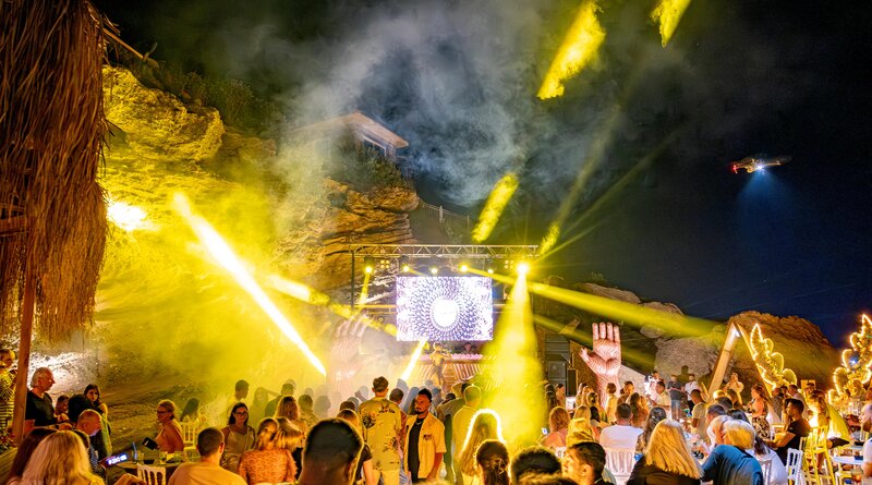 Utopia Beach Club 62