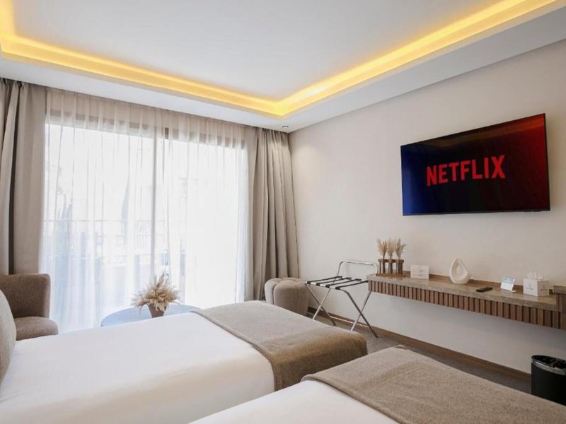 NearYo Hotel 19