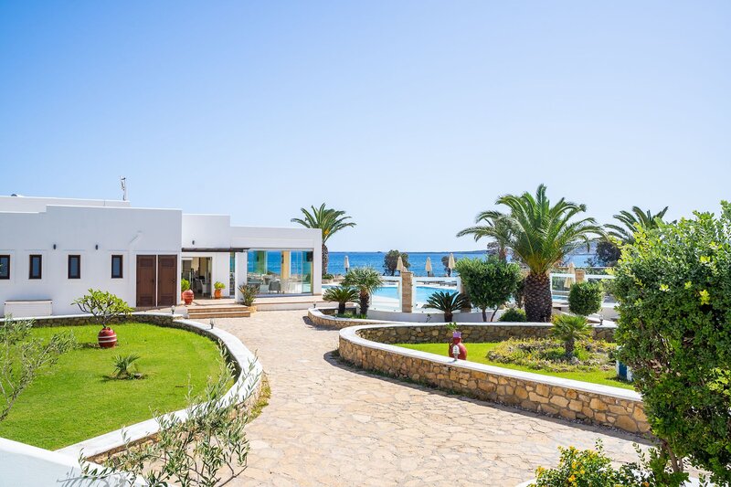 Irini Hotel 11