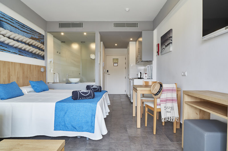 Invisa Hotel Casa Luis 5