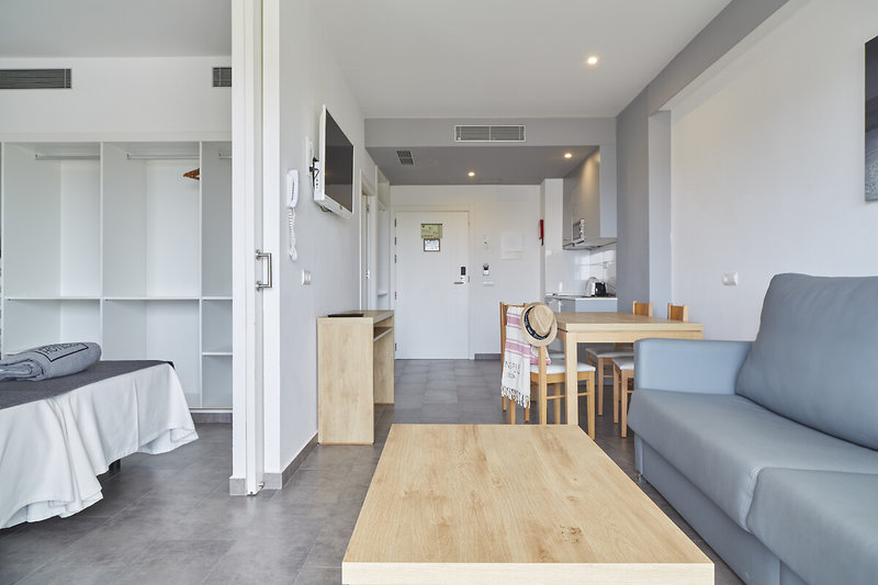 Invisa Hotel Casa Luis 6