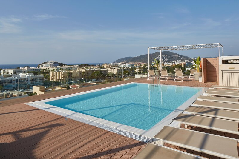 Invisa Hotel Casa Luis 9