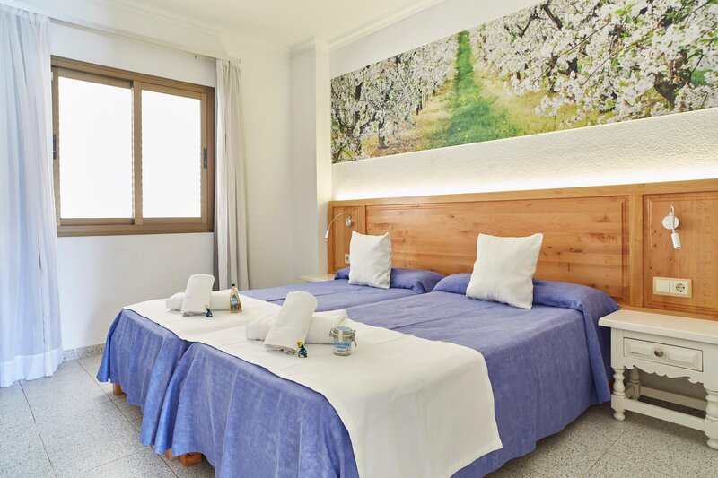 Invisa Hotel Casa Luis 25