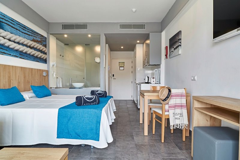 Invisa Hotel Casa Luis 4