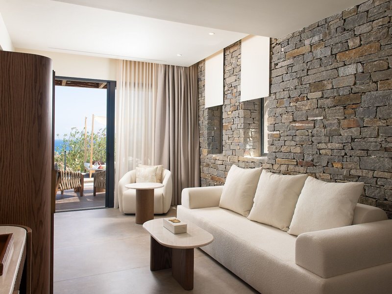 Vione Paros 22