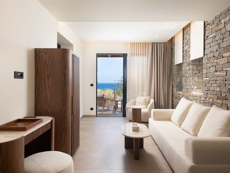 Vione Paros 32