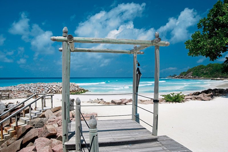 The Islander Hotel 8