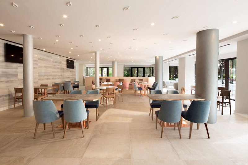 DoubleTree By Hilton Islantilla Beach Golf Resort 8