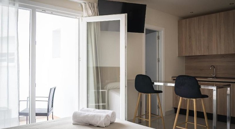 Buendia Suites