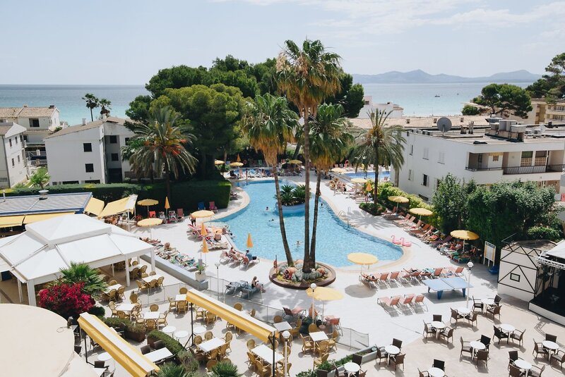 Ivory Playa 17