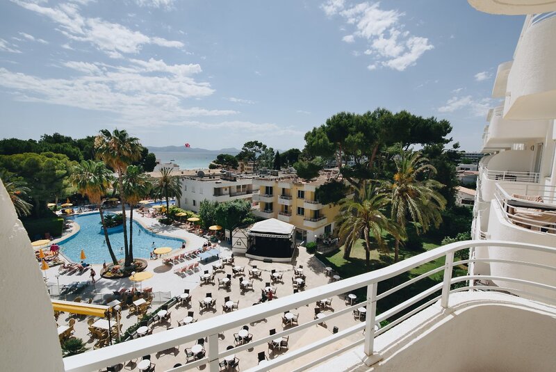 Ivory Playa 23