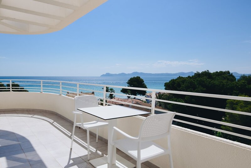 Ivory Playa 25