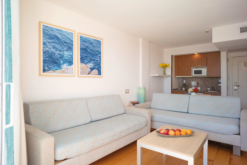 Ivory Playa 6 - Room Example