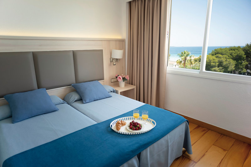 Ivory Playa 7 - Room Example