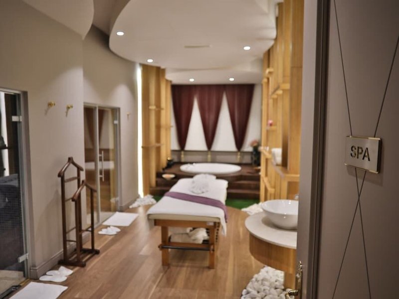 Kaya Izmir Thermal & Convention 35