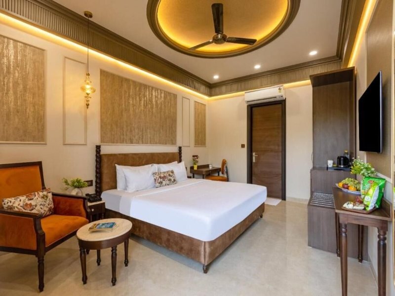 Saltstayz Autograph - Connaught Place 16