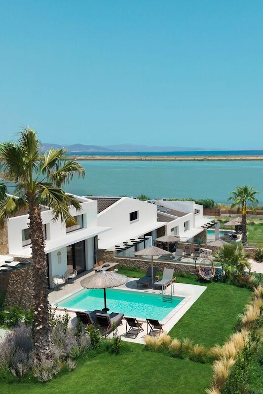 Flamingo View Suites 2