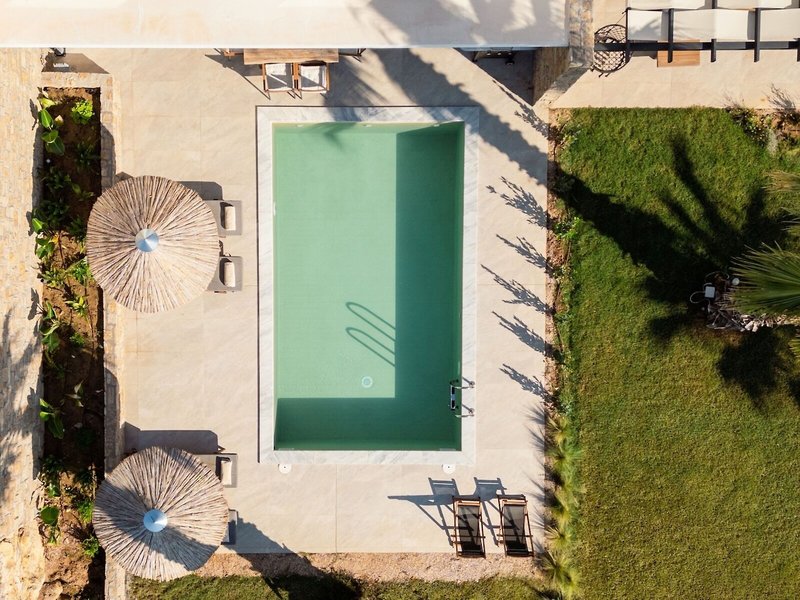 Flamingo View Suites 4