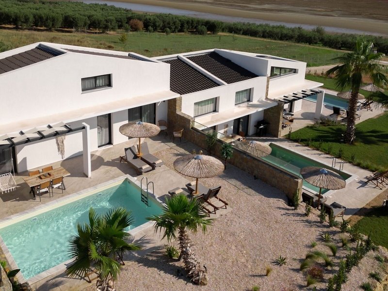 Flamingo View Suites 5