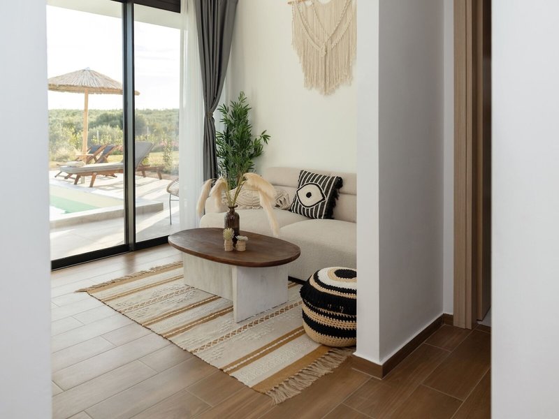 Flamingo View Suites 20
