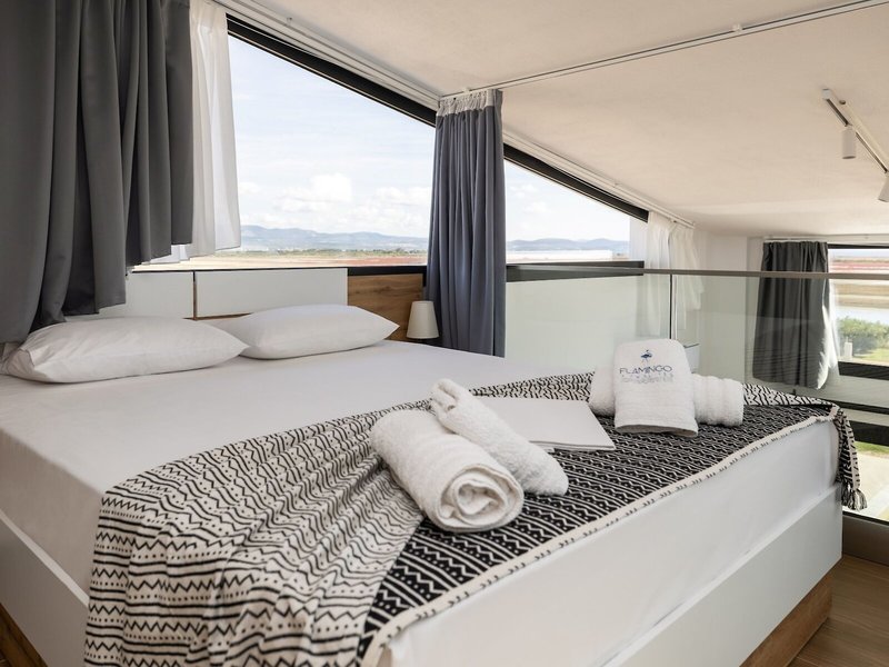 Flamingo View Suites 24
