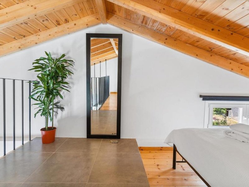 Miralis Apartments 18