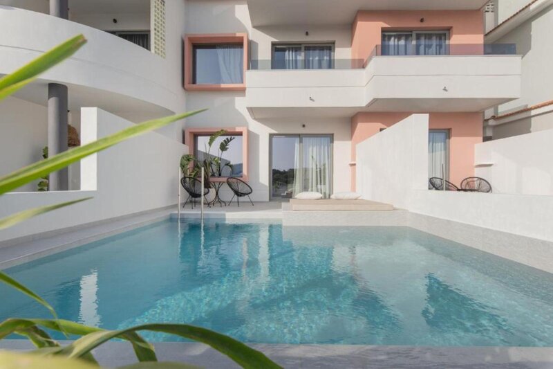 The Palms Concept Hotel 60