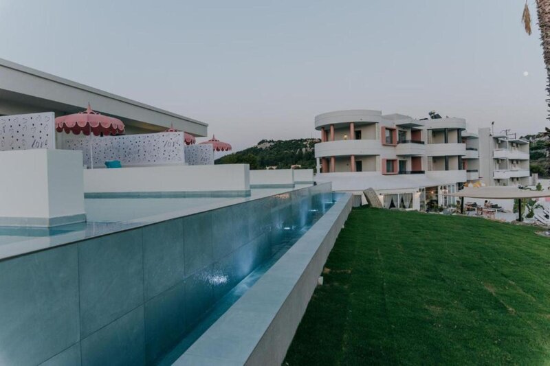 The Palms Concept Hotel 69